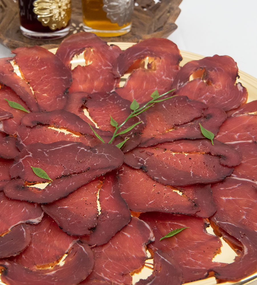 Carne de ternera curada 'Bresaola' halal premium
